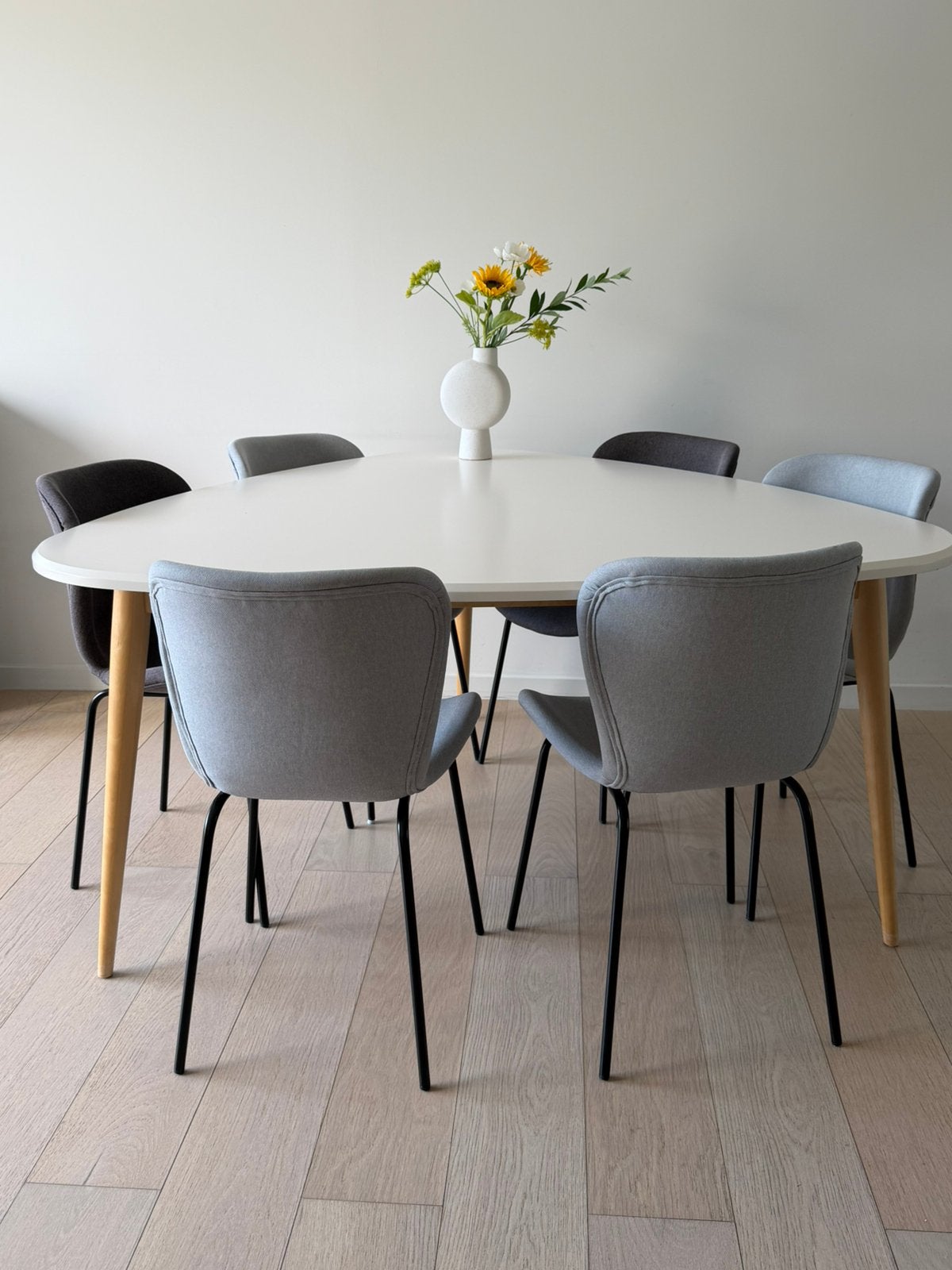 Table à manger blanche diamètre 150 cm, 100 à 150 cm, Cinq personnes ou plus, Comme neuf, 100 à 150 cm