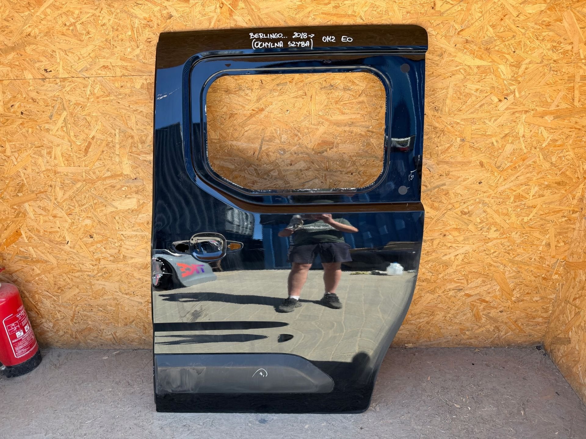Berlingo Partner Combo Proace City Portier Links, Gebruikt, Citroën, Taurusavenue 1
2132 LS  Hoofddorp, NL, Privacyrights-citroen@mpsa.com