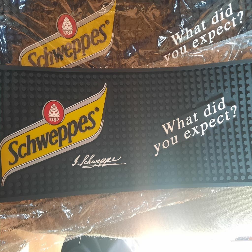 TOOGMAT SCHWEPPES - nieuw in plastiek, Enlèvement ou Envoi, Neuf, Ustensile