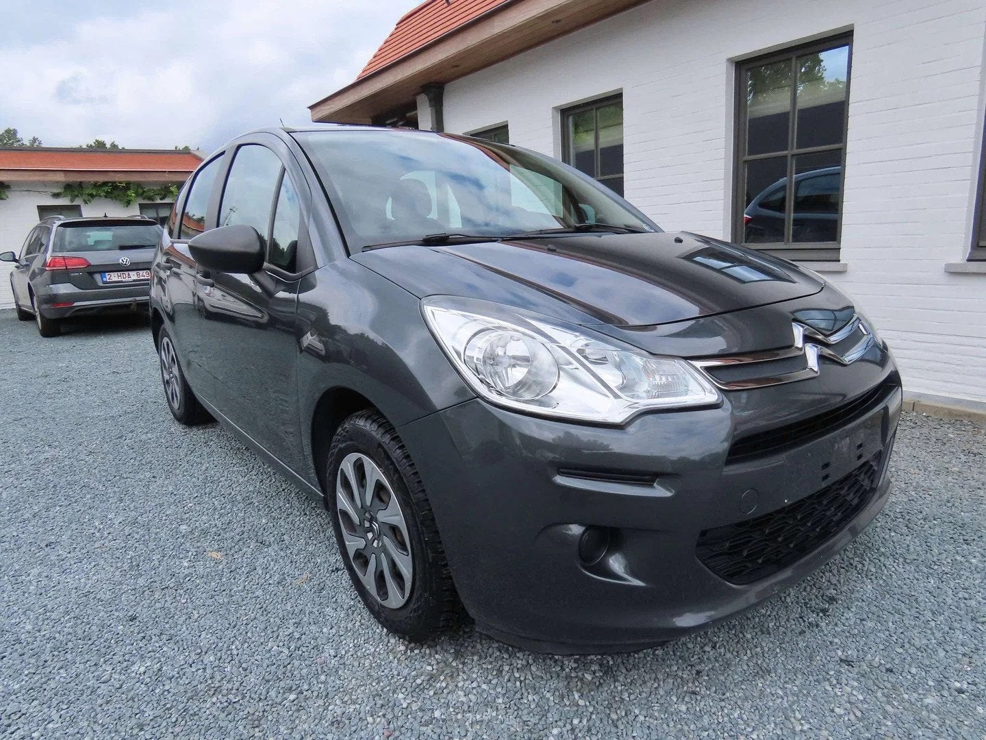 Citroën C3 C3 1.0 PureTech Attraction (bj 2015), Euro 6, 5 deurs, https://public.car-pass.be/vhr/fb491912-a8e6-4e8d-98be-5044bfa2171d