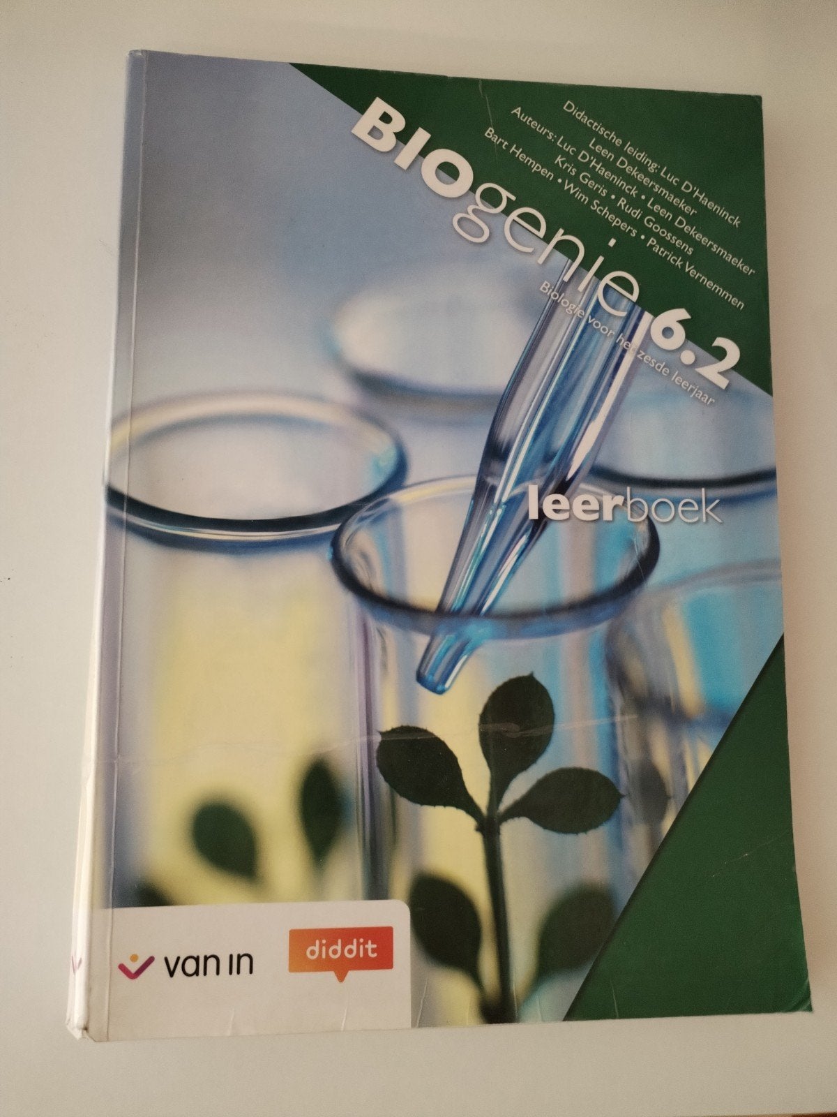 Biogenie 6.2 - leerboek, Biologie, Utilisé, Secondaire, Enlèvement