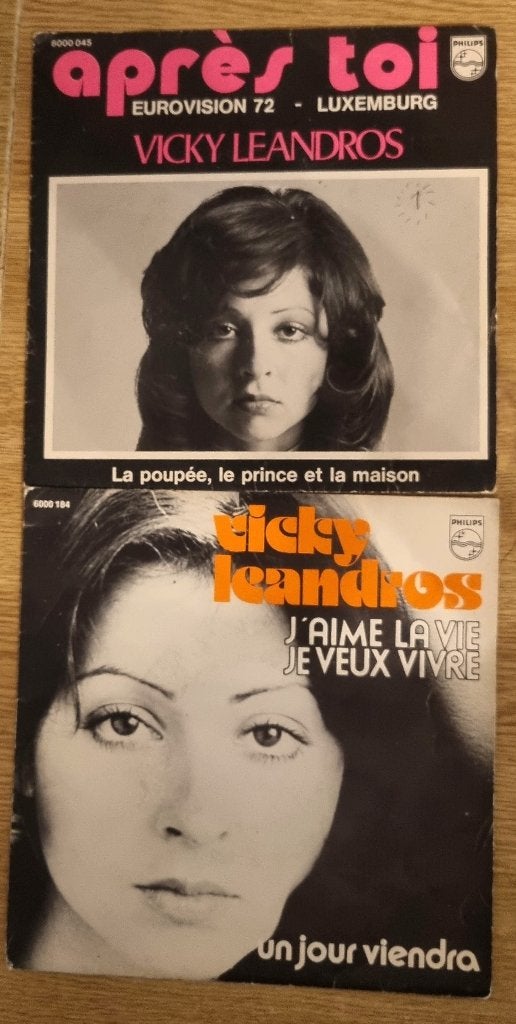 2 vinyls 45t Vicky Léandros excellent état, Cd's en Dvd's, Vinyl Singles, Zo goed als nieuw, Ophalen of Verzenden