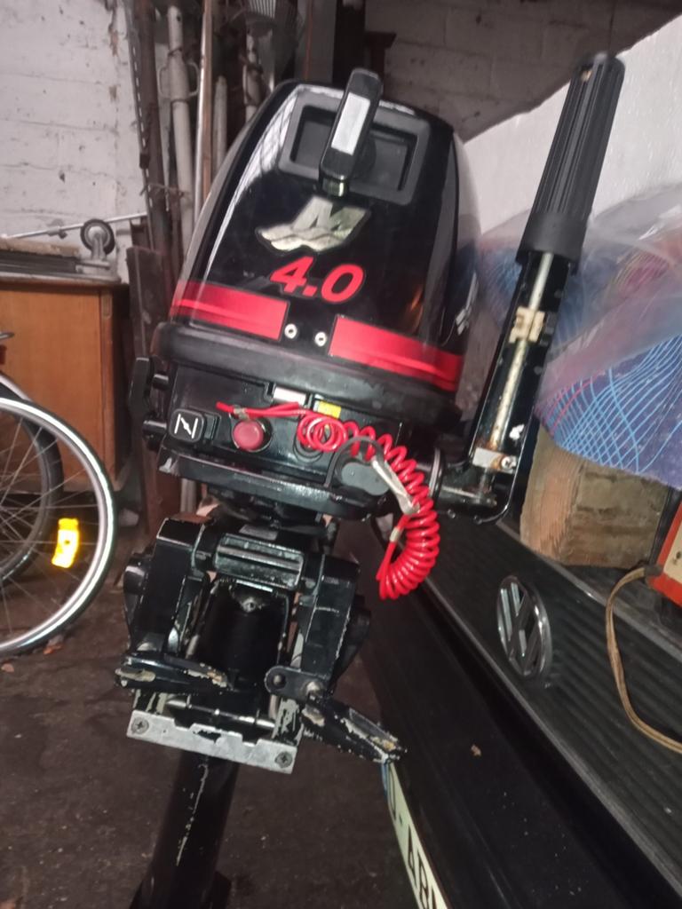 Buiten boort motor MERCURY 4Pk  1 Zomer gebruikt zo goed als, Watersport en Boten, Ophalen of Verzenden, Zo goed als nieuw