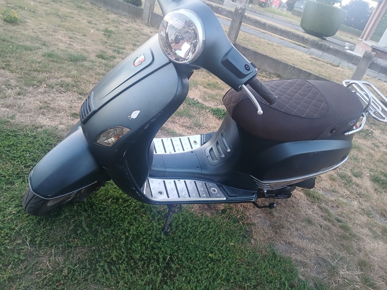 GTS Toscane 50cc, Fietsen en Brommers, Ophalen