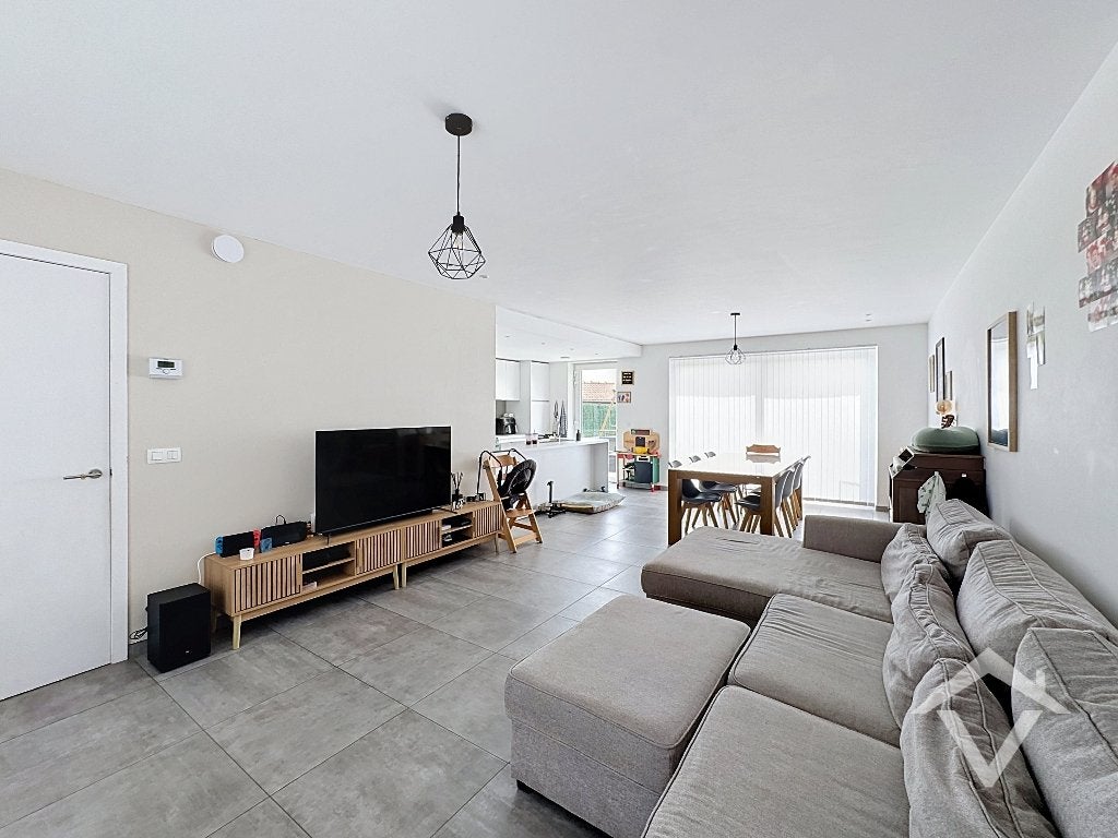 Recente nieuwbouwwoning met 3 slaapkamers en carport, 195 m², 65 kWh/m²/an, 200 à 500 m², Diksmuide