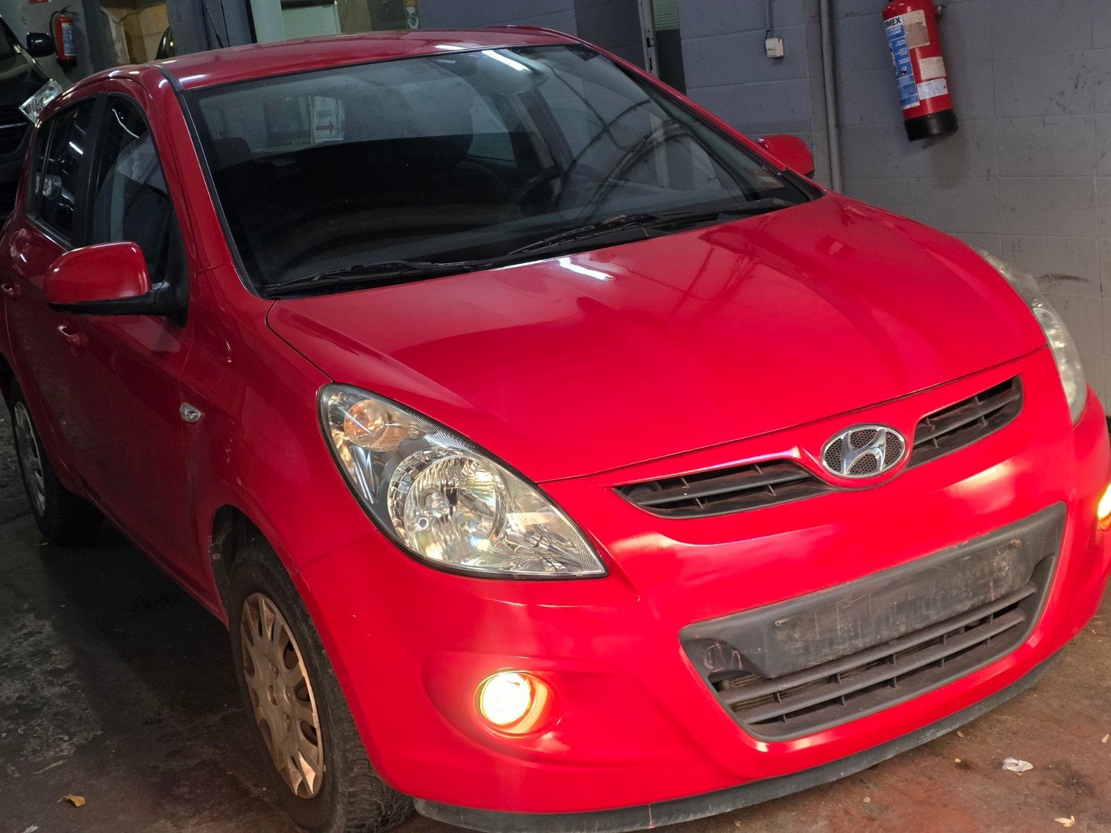 Hyundai i20 1.2i Essence 2010, Achat, Entreprise, Boîte manuelle, https://public.car-pass.be/vhr/8dd11c26-d813-413b-a1e8-02f55d616f4b