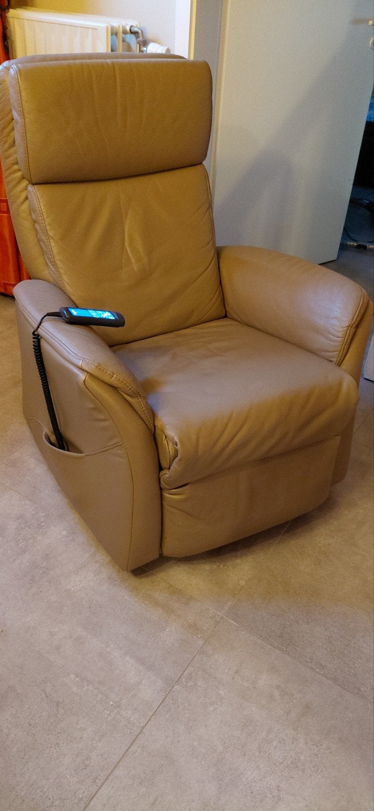 Fauteuil électrique en cuir HIMOLLA Cumulus (3 moteurs), Maison & Meubles, Enlèvement, Cuir