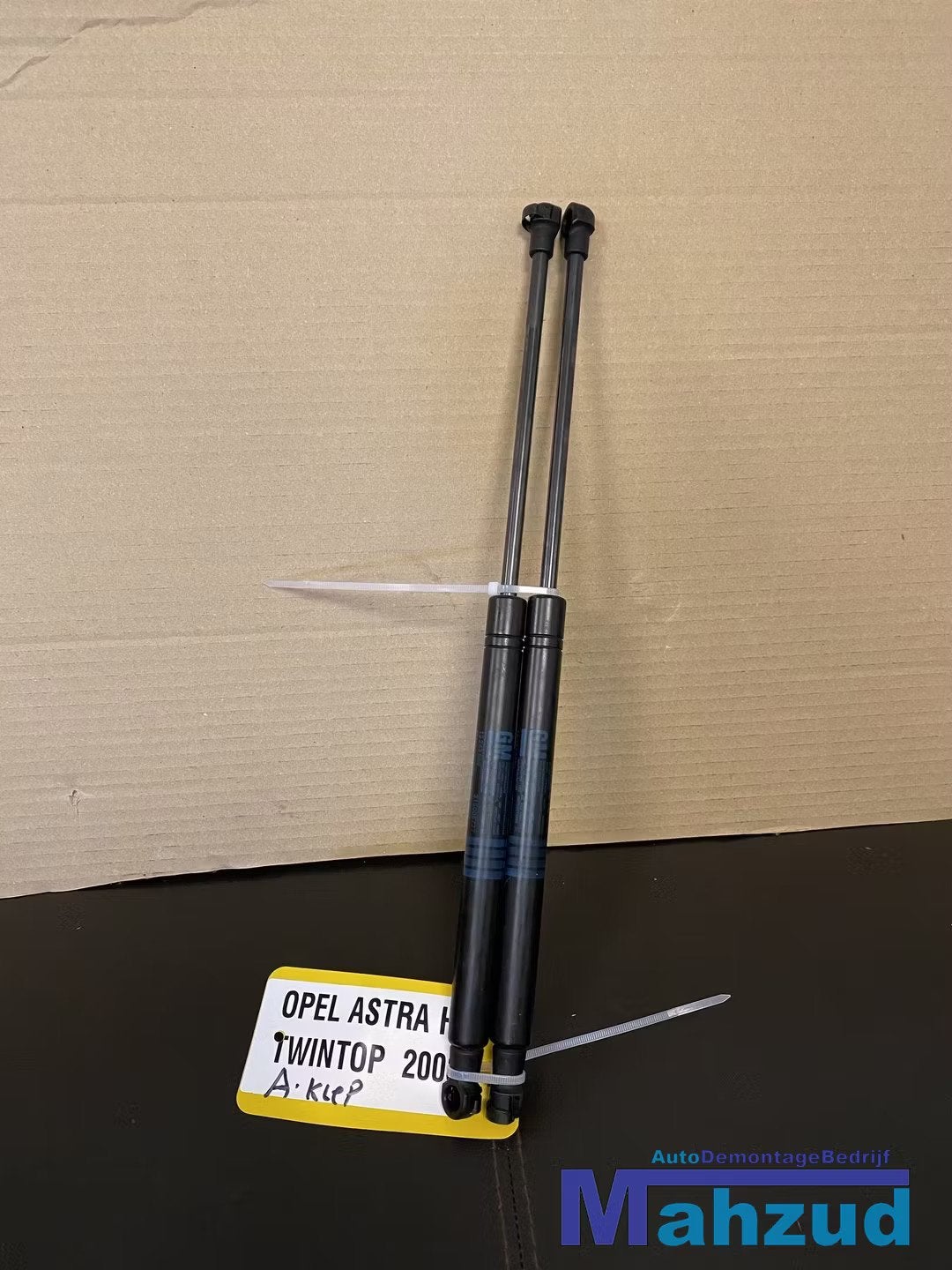 OPEL ASTRA H Twintop achterklep gasveer set 2005-2010, Arrière, Opel Automobile GmbH, Opel, Bahnhofsplatz 1
65423  Russelsheim am Main, DE