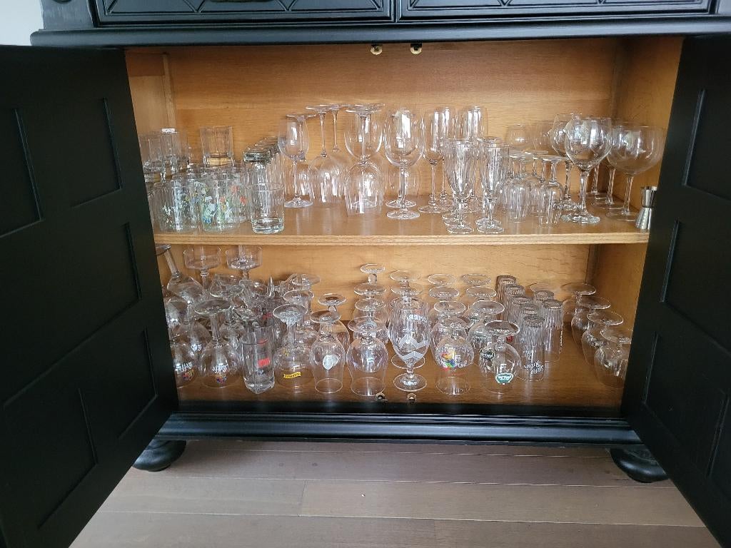 Dressoir, Huis en Inrichting, Ophalen, Koloniaal, Eikenhout, Zo goed als nieuw