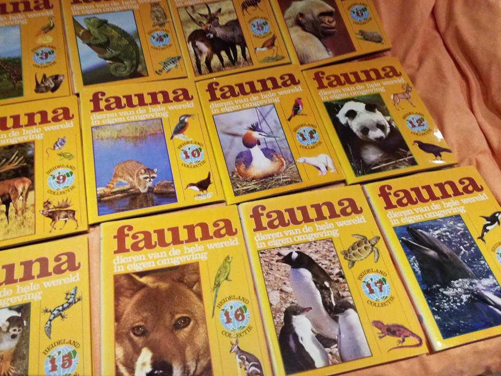 18 delige reeks fauna encyclopedie Heideland collectie, Boeken, Ophalen, Complete serie, Zo goed als nieuw, Felix Rodriguez