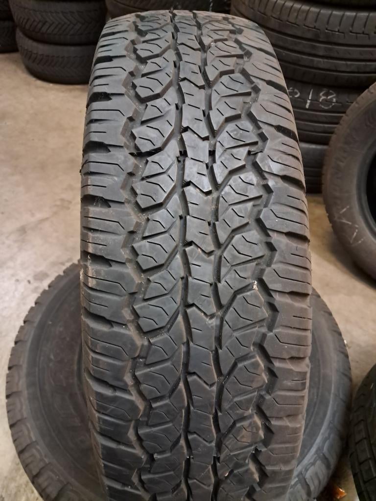 2257516 225/75/16 225/75r16 zomer, Ophalen