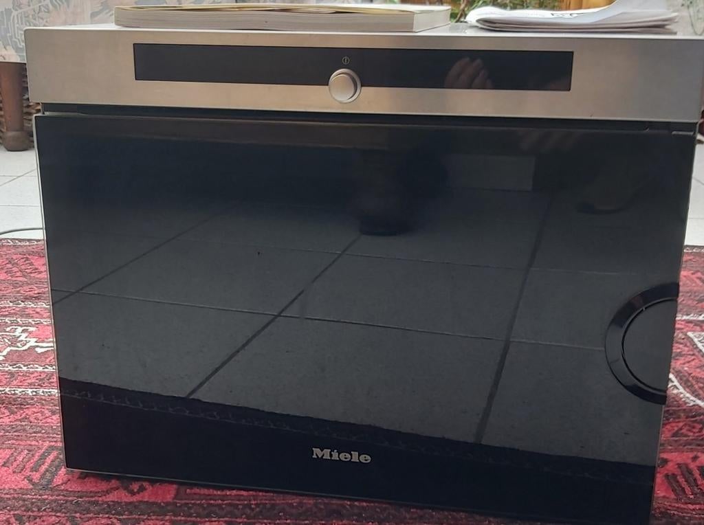Miele stoomoven met schalen, kookboek en handleiding, Ophalen, Zo goed als nieuw