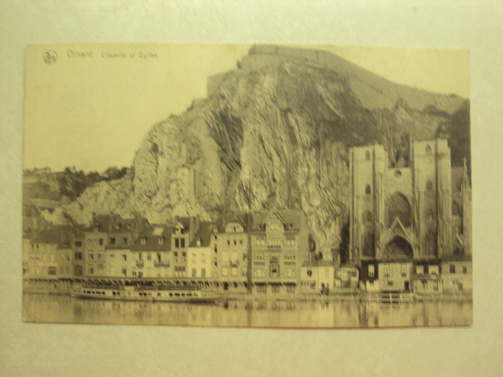 49361 - DINANT - CITADELLE ET EGLISE, Enlèvement ou Envoi