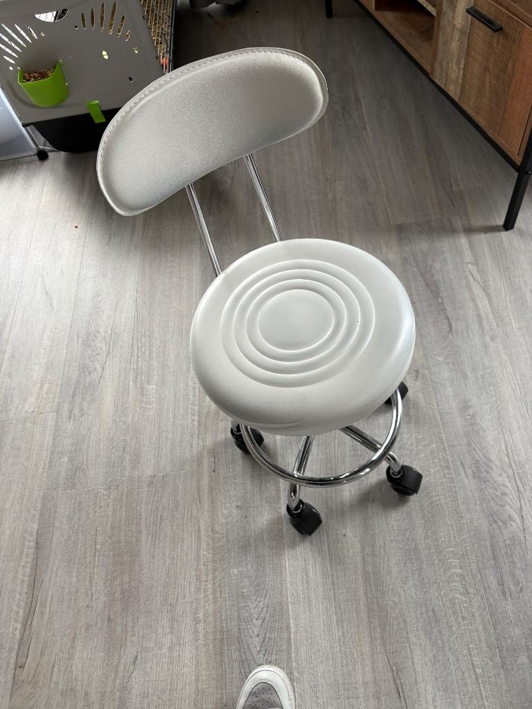 Chaise d’esthétique, Maison & Meubles, Chaises de bureau, Utilisé, Blanc, Ergonomique, Enlèvement ou Envoi