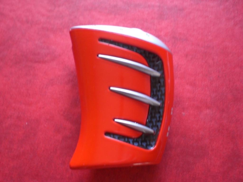 Briquet rouge et noir argenté. MARLBORO" Rechargeable, Enlèvement ou Envoi, Comme neuf, Briquet