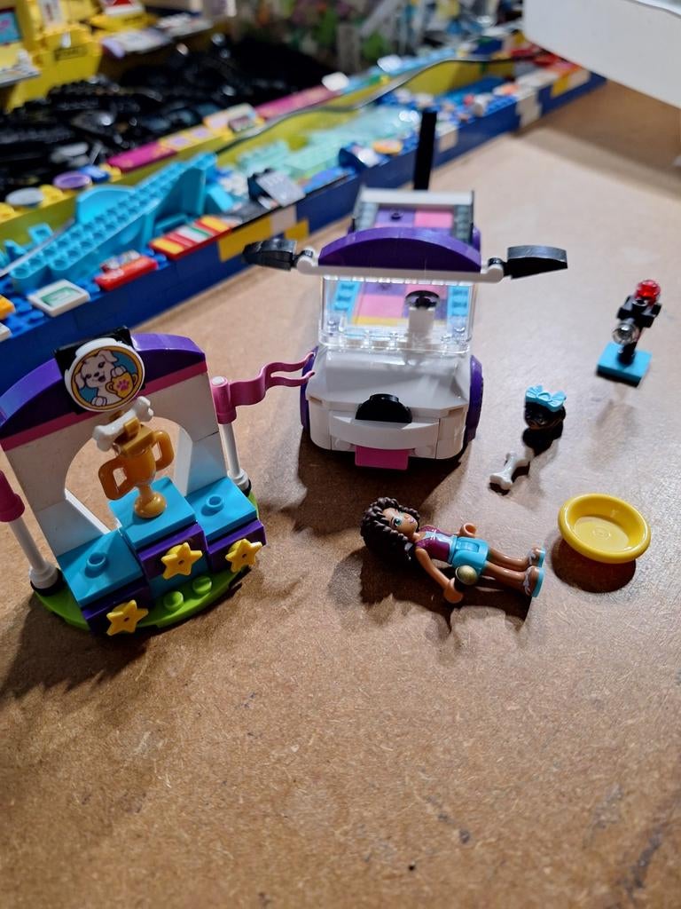 LEGO Friends  LEGO Puppy Parade 41301, Ophalen of Verzenden, Zo goed als nieuw, Complete set, Lego