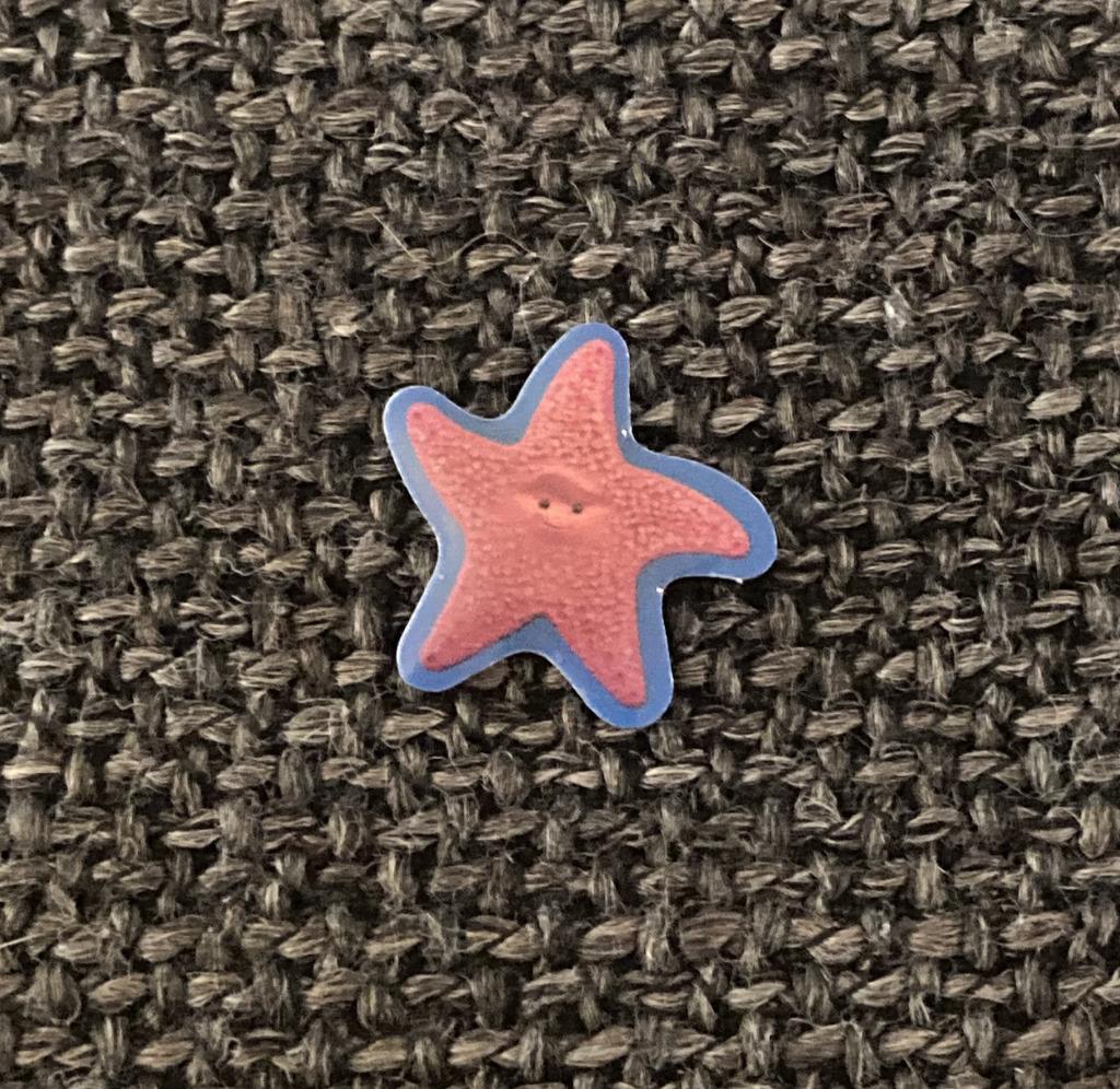 PIN - DISNEY - PIXAR - FINDING NEMO, Verzamelen, Verzenden, Zo goed als nieuw, Figuurtje, Speldje of Pin