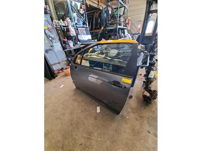 Portière 2portes gauche d'un Citroen DS3 (KED), -, 3 mois de garantie, Utilisé, Porte