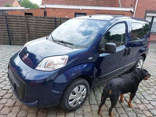 Fiat Qubo / 2017 / 1.4 benz. / 𝟴𝟬𝟬𝟬 𝗞𝗠! / 9990, Auto's, Parkeersensor, Blauw, Bedrijf, 1400 cc