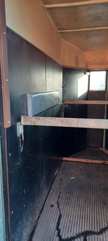 1.5 paardstrailer, Dieren en Toebehoren, Ophalen, Gebruikt, Hout, 1½-paards trailer