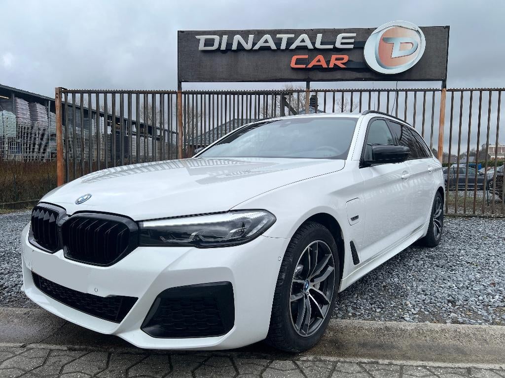 BMW 520 Touring 520eAS PHEV - Pakket M - VAT 10,5%, Auto's, Automaat, 1998 cc, Achterwielaandrijving, 4 cilinders
