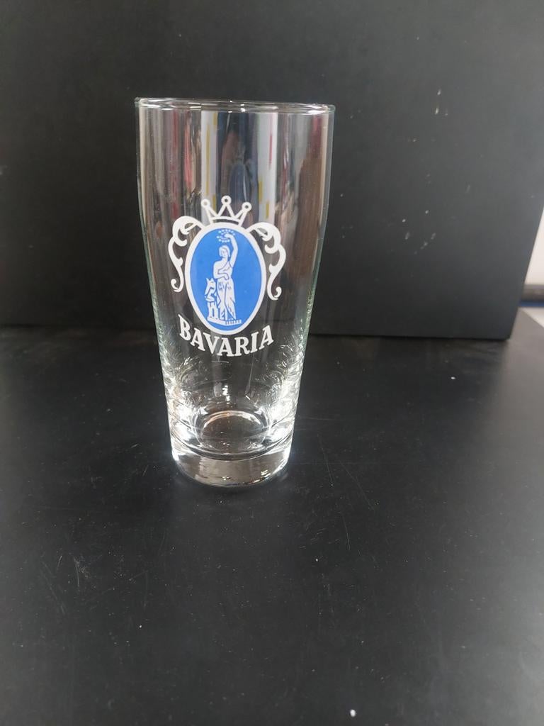 Verre à bière Bavaria ancien, Enlèvement ou Envoi, Comme neuf, Verre à bière