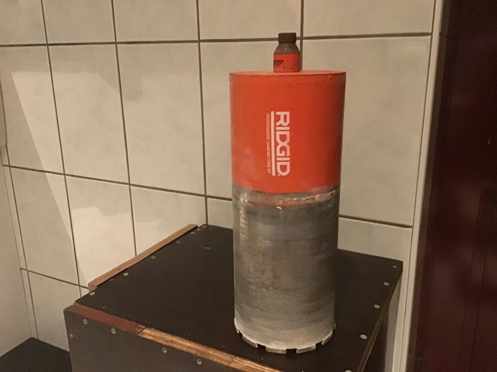 Foret diamanté 132 mm, Bricolage & Construction, Outillage | Pièces de machine & Accessoires, Enlèvement, Utilisé