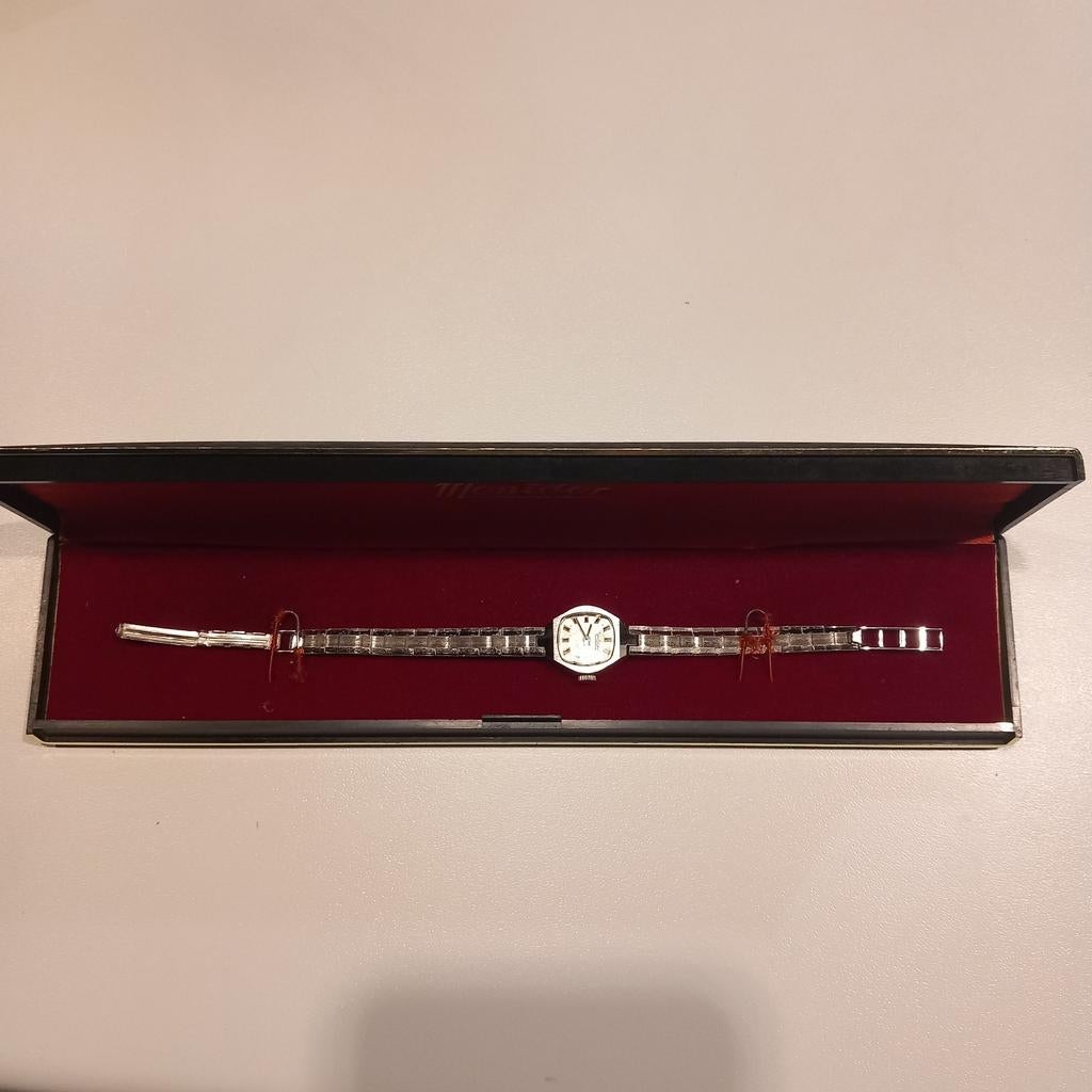 Montre automatique vintage pour femme Montdor, Enlèvement ou Envoi, Comme neuf