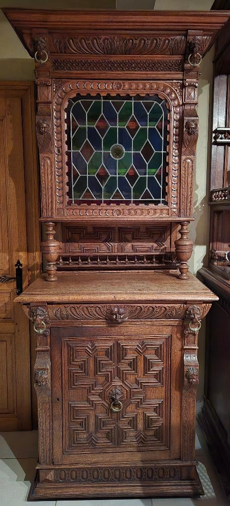 2 Prachtige Mechelse kast (en), Ophalen