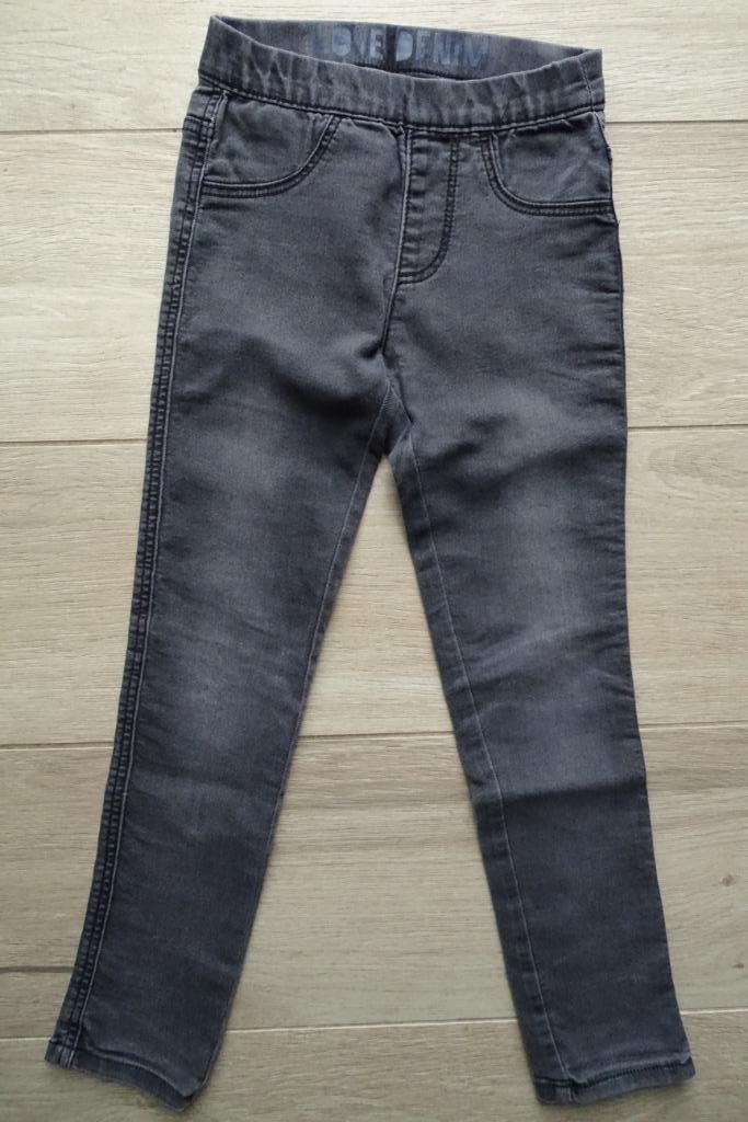Zwarte legging jeans Hema maat 110 / 116, Kinderen en Baby's, Kinderkleding | Maat 110, Broek, Gebruikt, Meisje, Ophalen of Verzenden