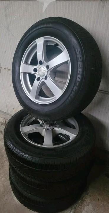 Velgen/banden 215/70R16, Ophalen, Gebruikt, Band(en)