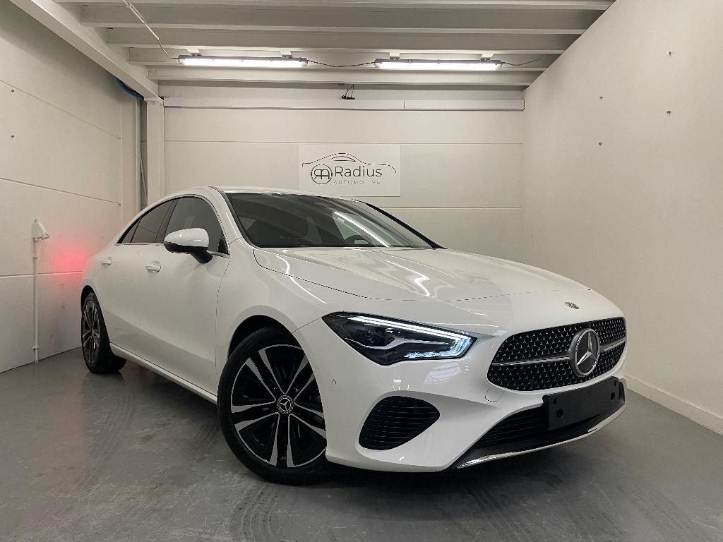 Mercedes-Benz - CLA180 - Benzine - Automaat, Auto's, USB, Leder en Stof, Wit, Bedrijf