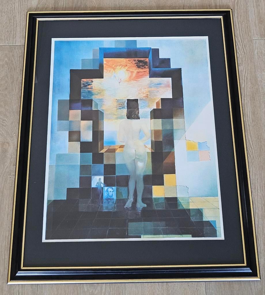 Litho Salvador Dali (1904-1989) - Gala regardant (1394/5000), Ophalen