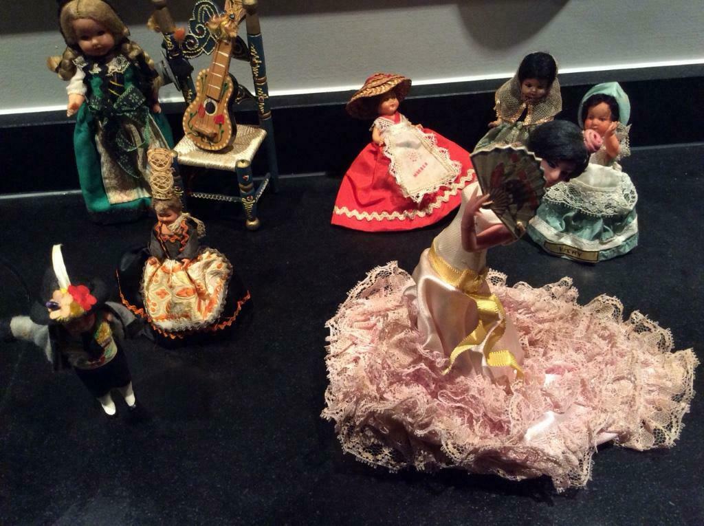 Souvenierspopjes te koop, Verzamelen, Poppen, Ophalen of Verzenden, Gebruikt, Overige typen