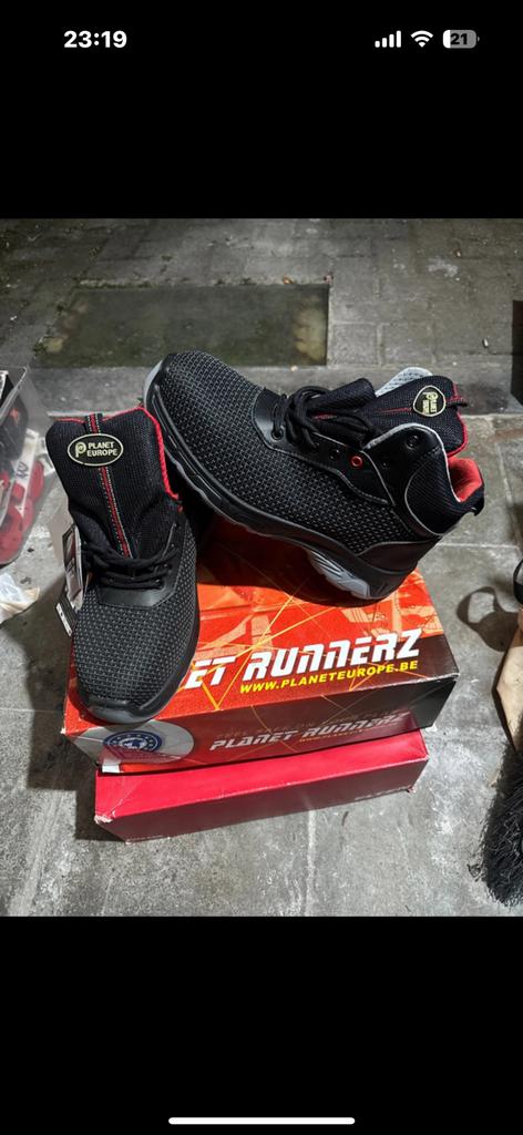 Chaussures de sécurité 40, Vêtements | Hommes, Chaussures, Enlèvement ou Envoi, Neuf