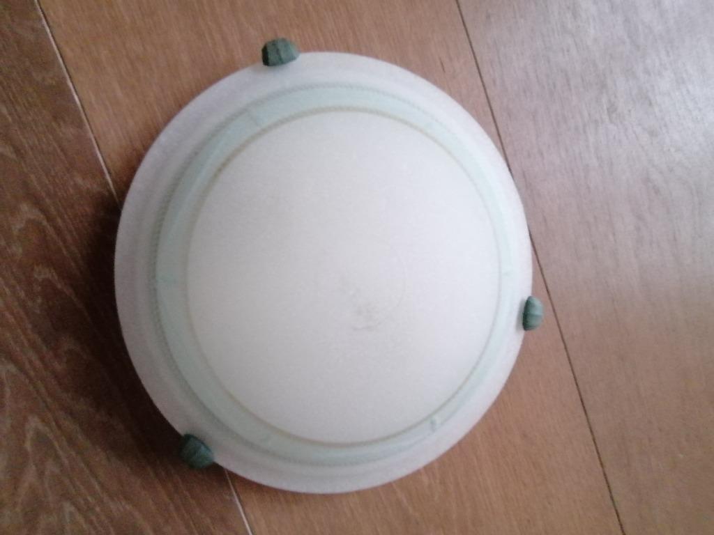 plafondlamp in melkglas, Ophalen, Zo goed als nieuw