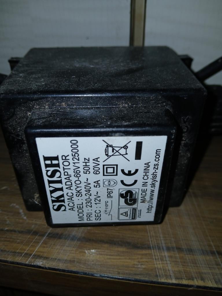 Pompe intex.   2 pièces pour piscine   je réponds pas mail, Ophalen of Verzenden, Zo goed als nieuw, Zwembadpomp