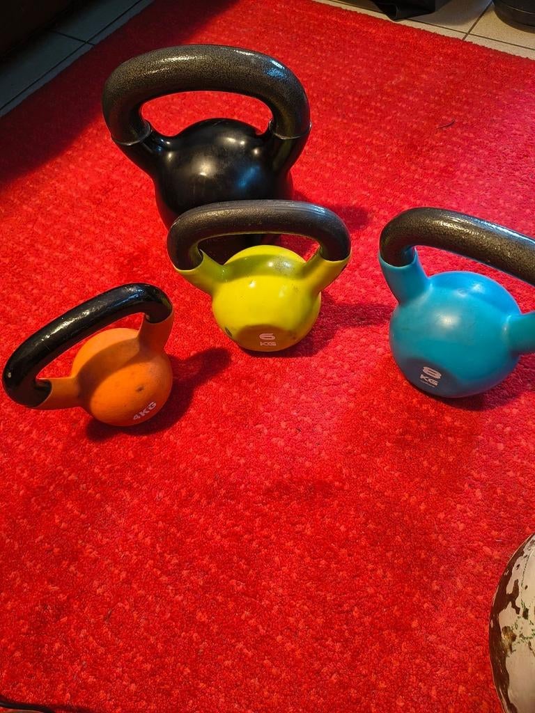 Kettlebells 8 kg, Sports & Fitness, Équipement de fitness, Enlèvement, Comme neuf