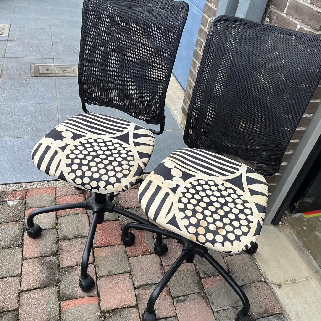 2 chaises de bureau : 4 euros chacune, Maison & Meubles, Chaises de bureau, Enlèvement, Utilisé, Noir, Chaise boule