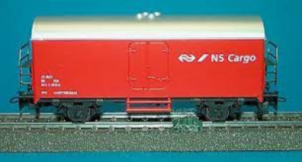 MARKLIN 4415.813 wagon couvert NS Cargo insider ho ac, Wisselstroom, Ophalen of Verzenden, NS, Märklin