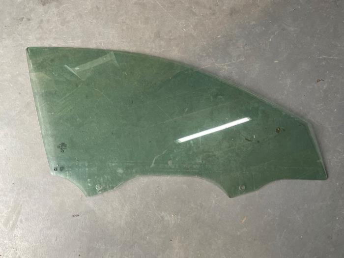 Vitre portière 4portes avant droite d'un Audi A3, -, 3 mois de garantie, Audi, Utilisé