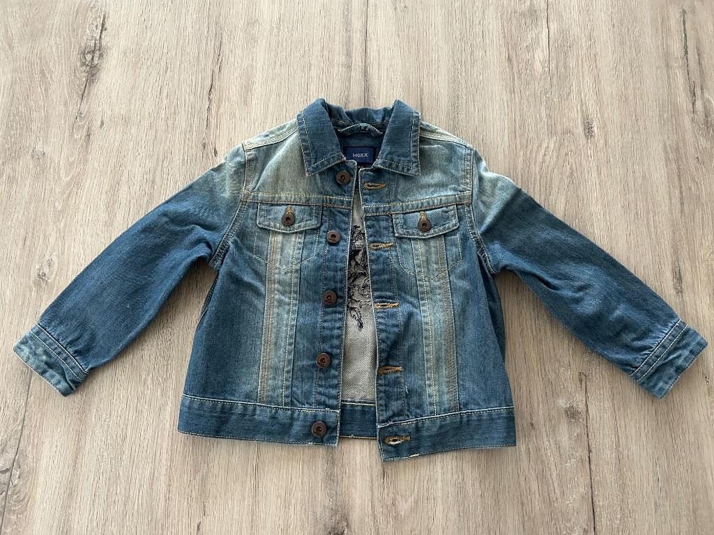 Cool vest Mexx maat 98 - 104, Kinderen en Baby's, Kinderkleding | Maat 98, Mexx, Trui of Vest, Ophalen of Verzenden, Zo goed als nieuw