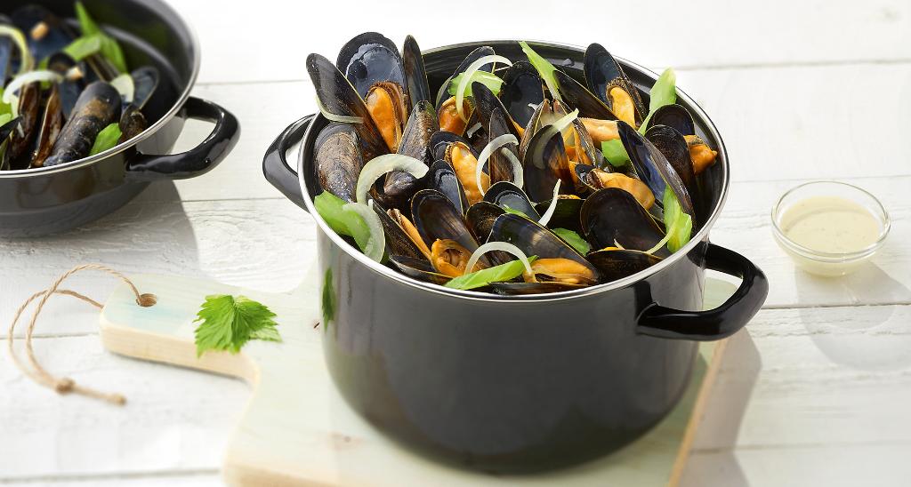 Casseroles à moules, Enlèvement, Comme neuf