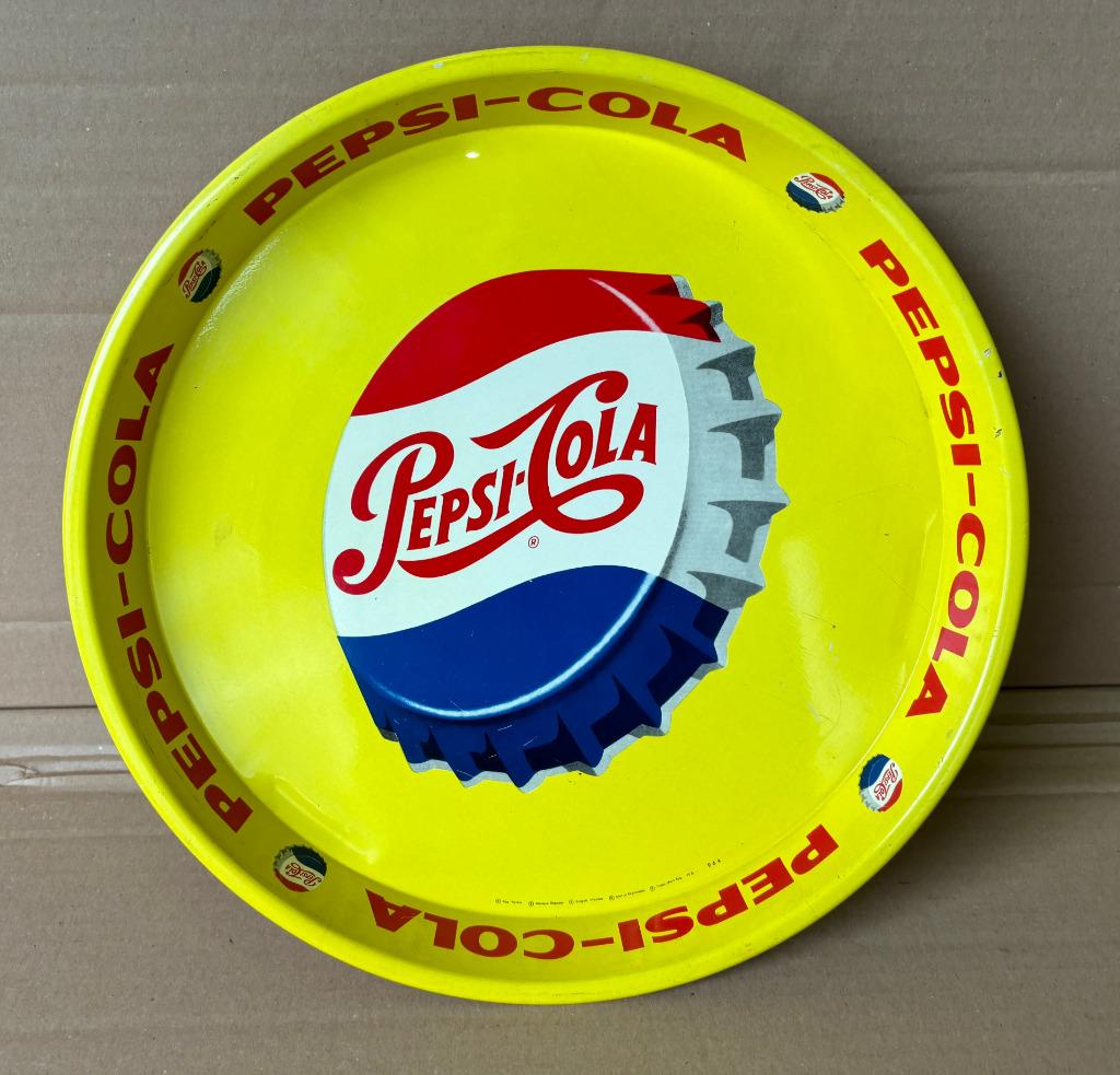 Lithografisch dienblad van plaatstaal. PEPSI COLA 1960, Verzamelen, Merken en Reclamevoorwerpen, Verzenden