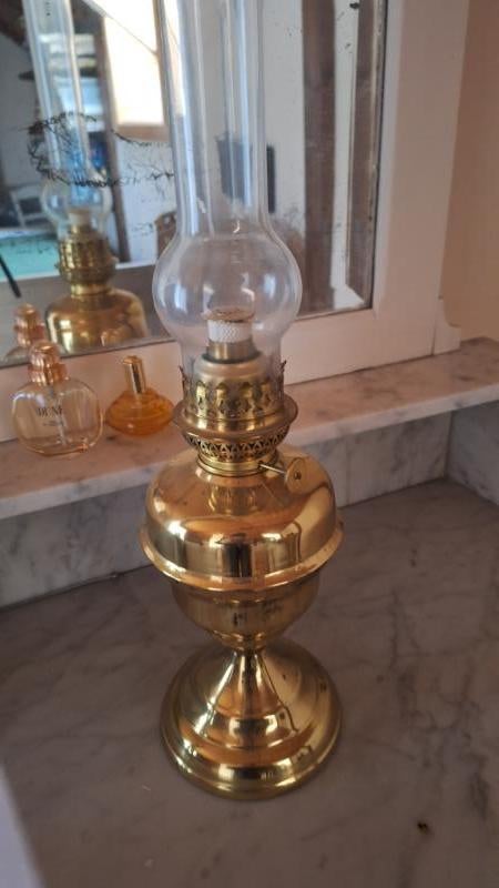 olielamp, Enlèvement