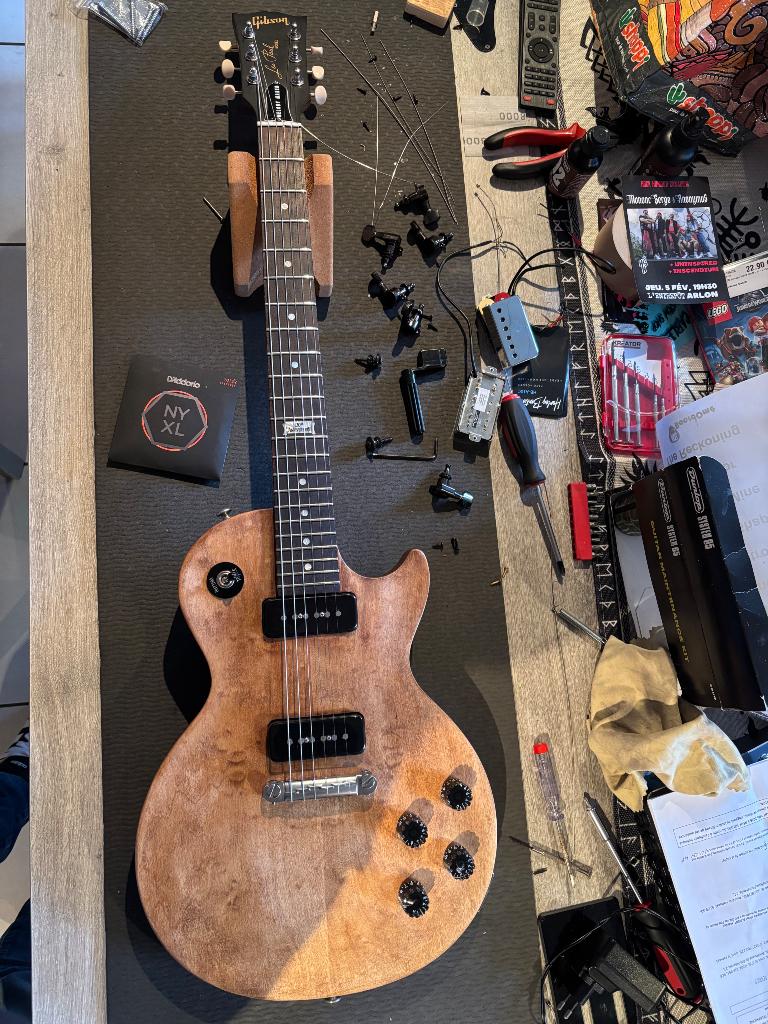 BAISSE DE PRIX Gibson Melody Maker 120th Anniversaire, Musique & Instruments, Enlèvement ou Envoi, Comme neuf, Solid body, Gibson
