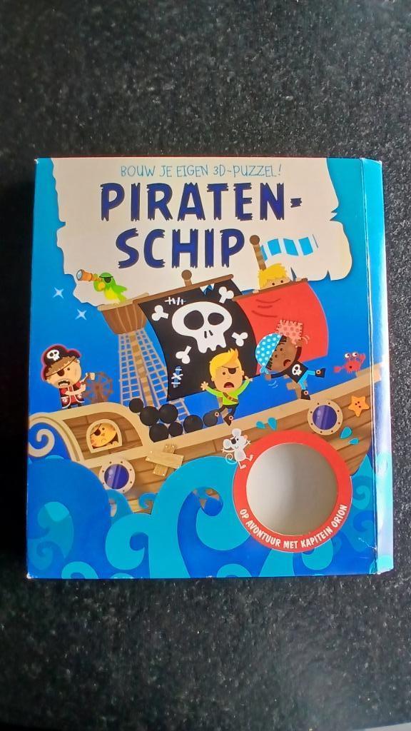 Yoyo Books Créez votre propre bateau pirate en 3D puzzle, Enlèvement ou Envoi, Utilisé