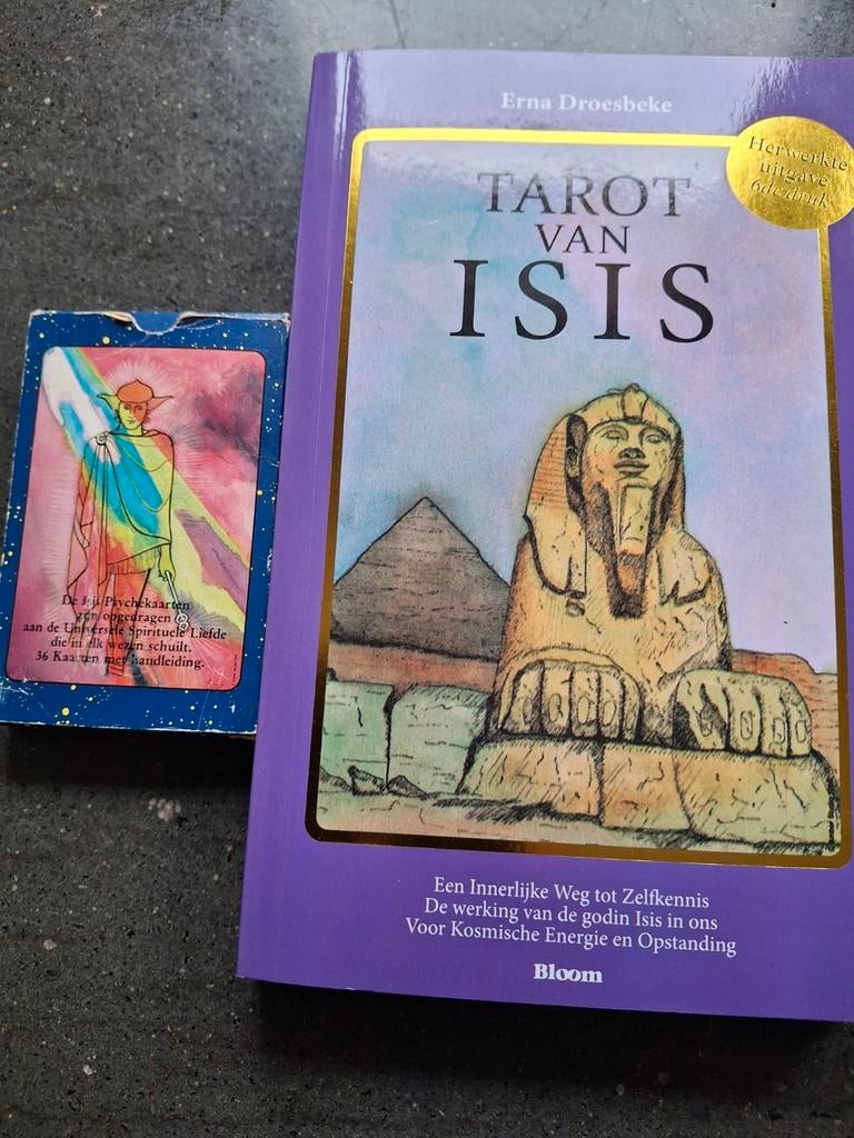Tarot van isis met boek erbij, Ophalen, Nieuw