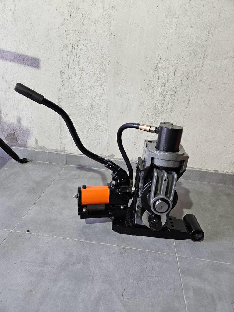 Ridgid 918 hydraulique 2"-6" 8"-12", Enlèvement ou Envoi, Comme neuf