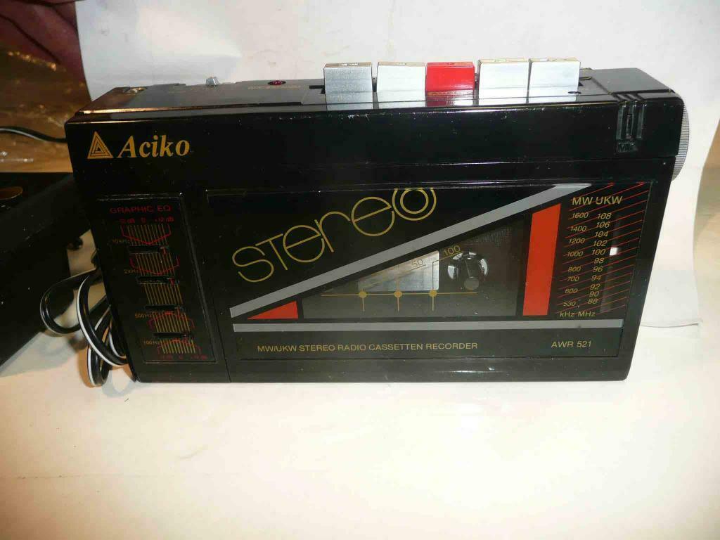 Walkman Aciko  K7 player AWR521 + radio AM - FM Stéréo, Enlèvement ou Envoi, Walkman ou Baladeur
